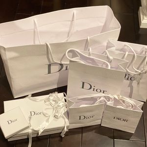 Multi Empty Dior box and shipping box
